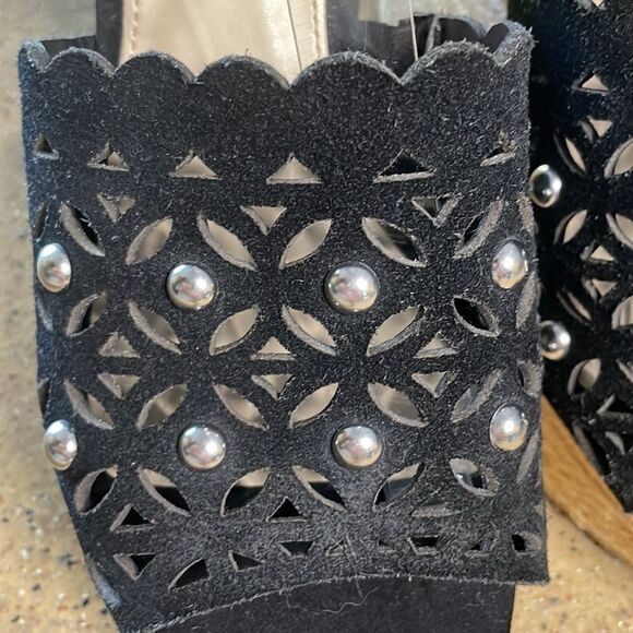 Marc Fisher "Hata" Espadrille Wedge Studded Sandals Black Suede sz 8 - Picture 9 of 16